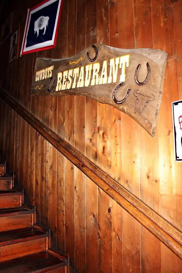 Cowboys Guest Ranch Hotel Voghera 3*,  Italy
